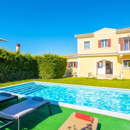 Vilă Europe Thia Fokata